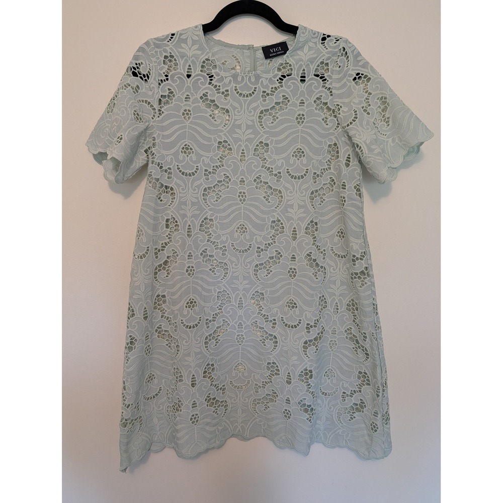 VICI Mint Green Cutout Crochet Lace Shift Mini Dress Size XS Short Sleeve Boho